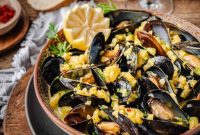 Golden Saffron Mussels with Fennel Wine Broth