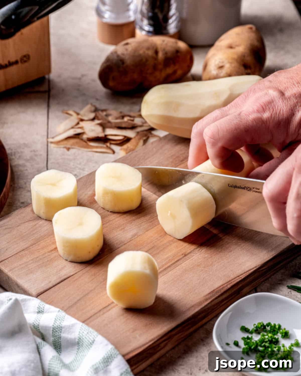 Preparing potatoes for fondant potatoes