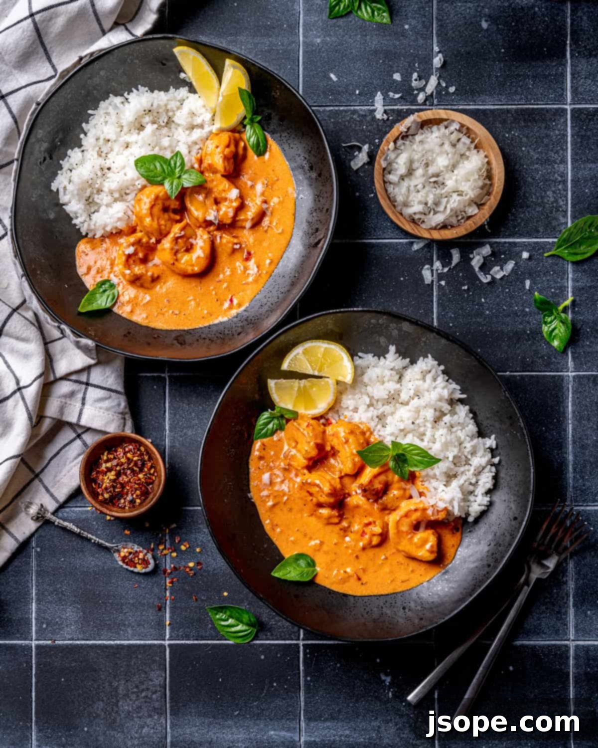 Shrimp with Spicy Vodka Sauce