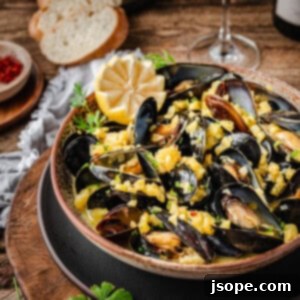 Golden Saffron Mussels with Fennel Wine Broth 5 Mussels in Fennel Saffron Wine Sauce