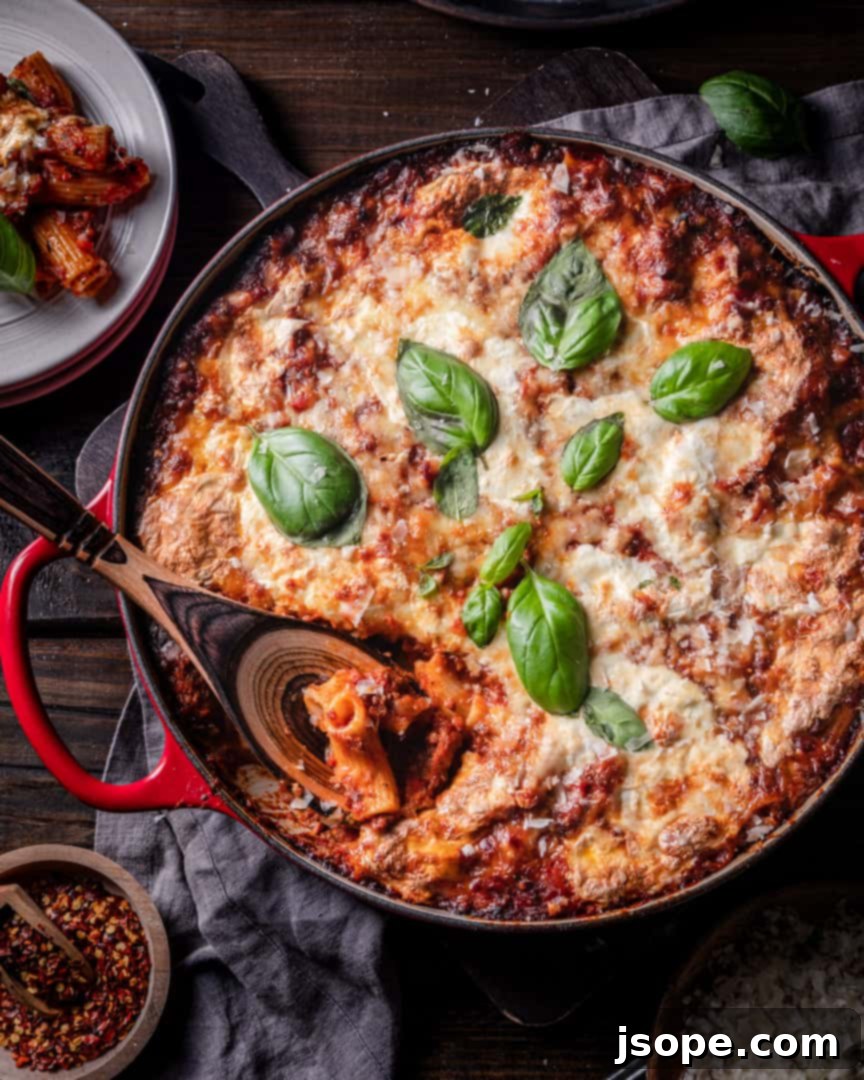 Baked Rigatoni with Tomato Herb Meat Sauce