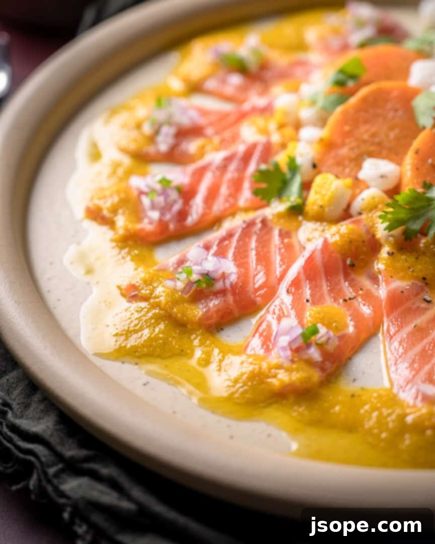 Salmon with ají cream sauce