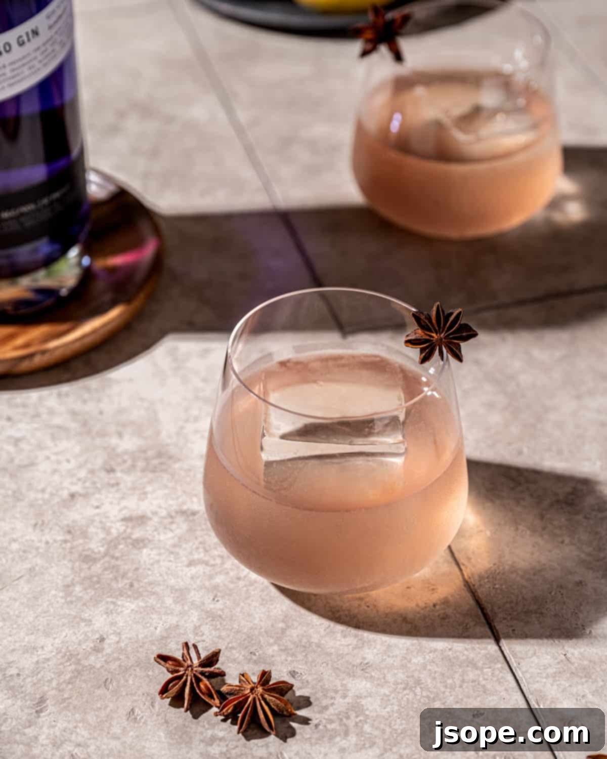 Golden Empress Gin Cocktail