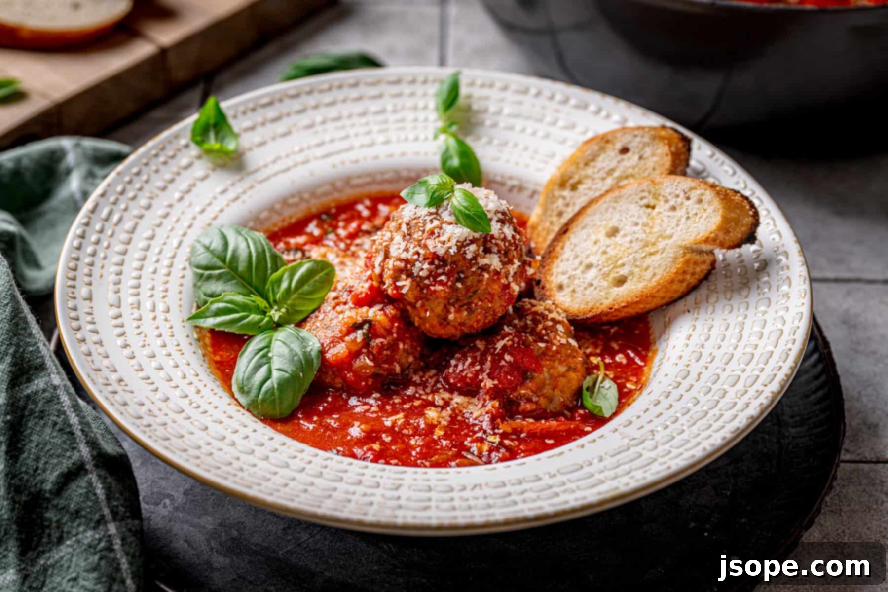 Savory Italian Meatballs Simmered in Rich Tomato Sauce 7 Classic Italian Meatballs in Tomato Sauce (Polpette al Sugo)